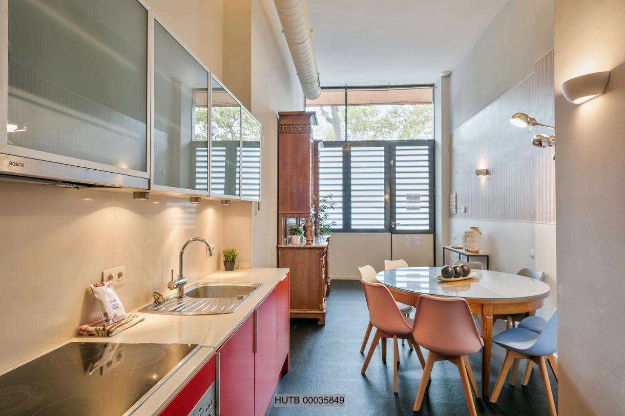 Alcam Les Corts Apartment Barcelona Exterior photo