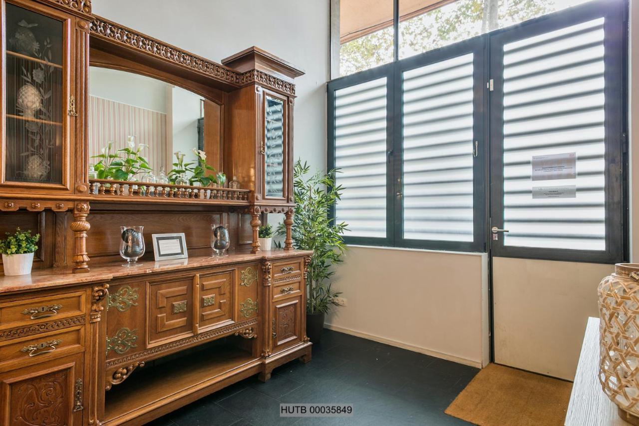 Alcam Les Corts Apartment Barcelona Exterior photo