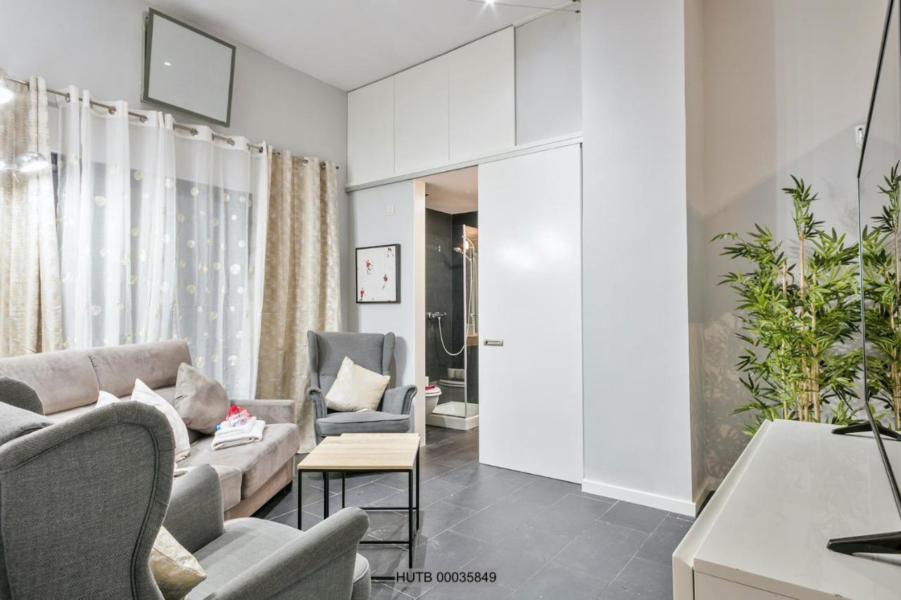 Alcam Les Corts Apartment Barcelona Exterior photo